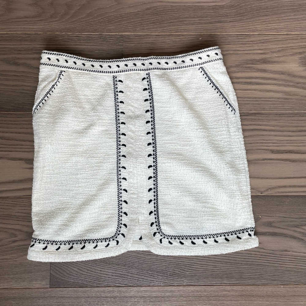 Anthropologie Dolan Cream & Black skirt szLG